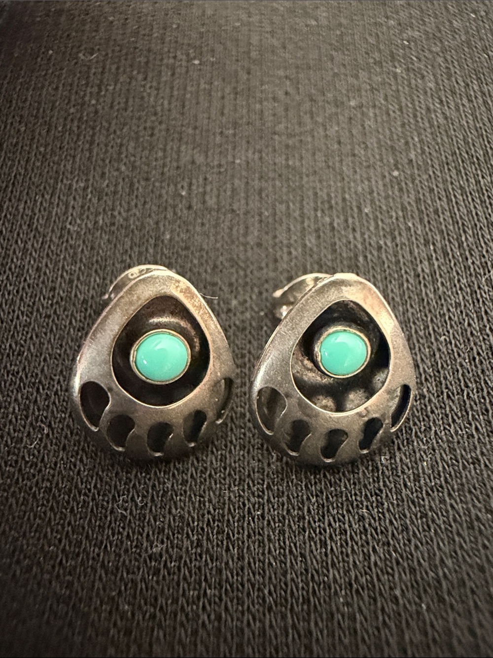 Vintage 925 sterling silver Navajo shadow box bear paws earrings